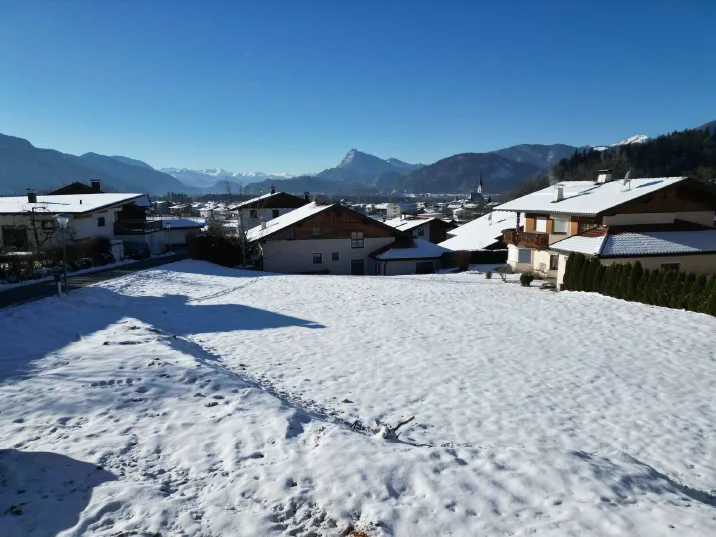 Ruhiges Südwest Grundstück mit Panoramablick