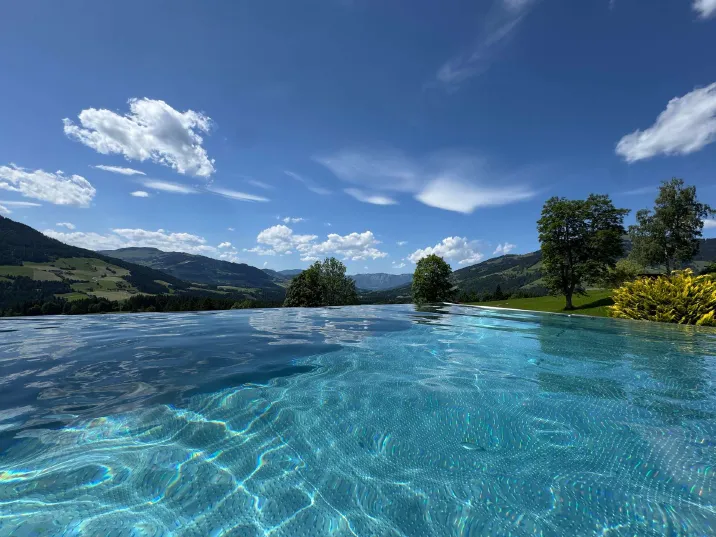 Infinity Living