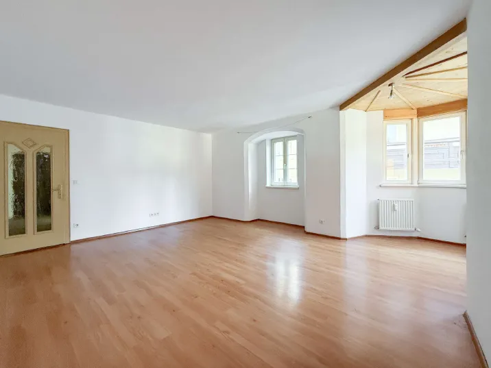 Zentrale 3-Zimmerwohnung mit gemütlichem Erker