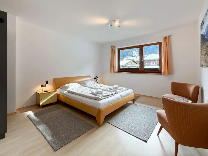 Geräumige 4-Zimmerwohnung mit Bergblick