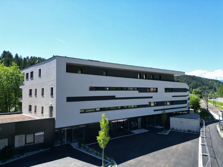 Stilvolle 2-Zimmer Neubauwohnung mit Westbalkon