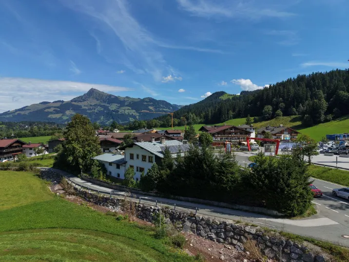Ski-In/Ski-Out: Altbestand mit 3 Freizeitwohnsitzen